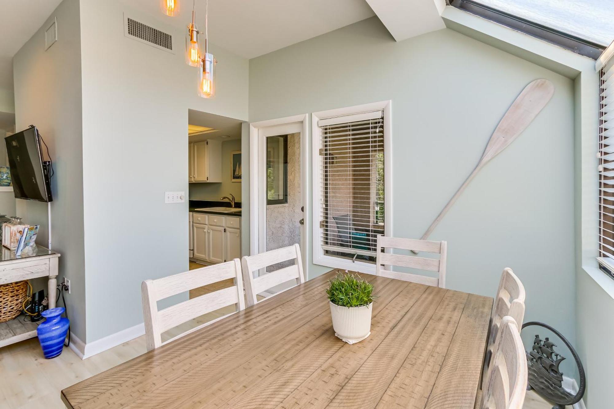 2 Mi To Beach Dog-Friendly Hilton Head Condo! Hilton Head Island Eksteriør billede