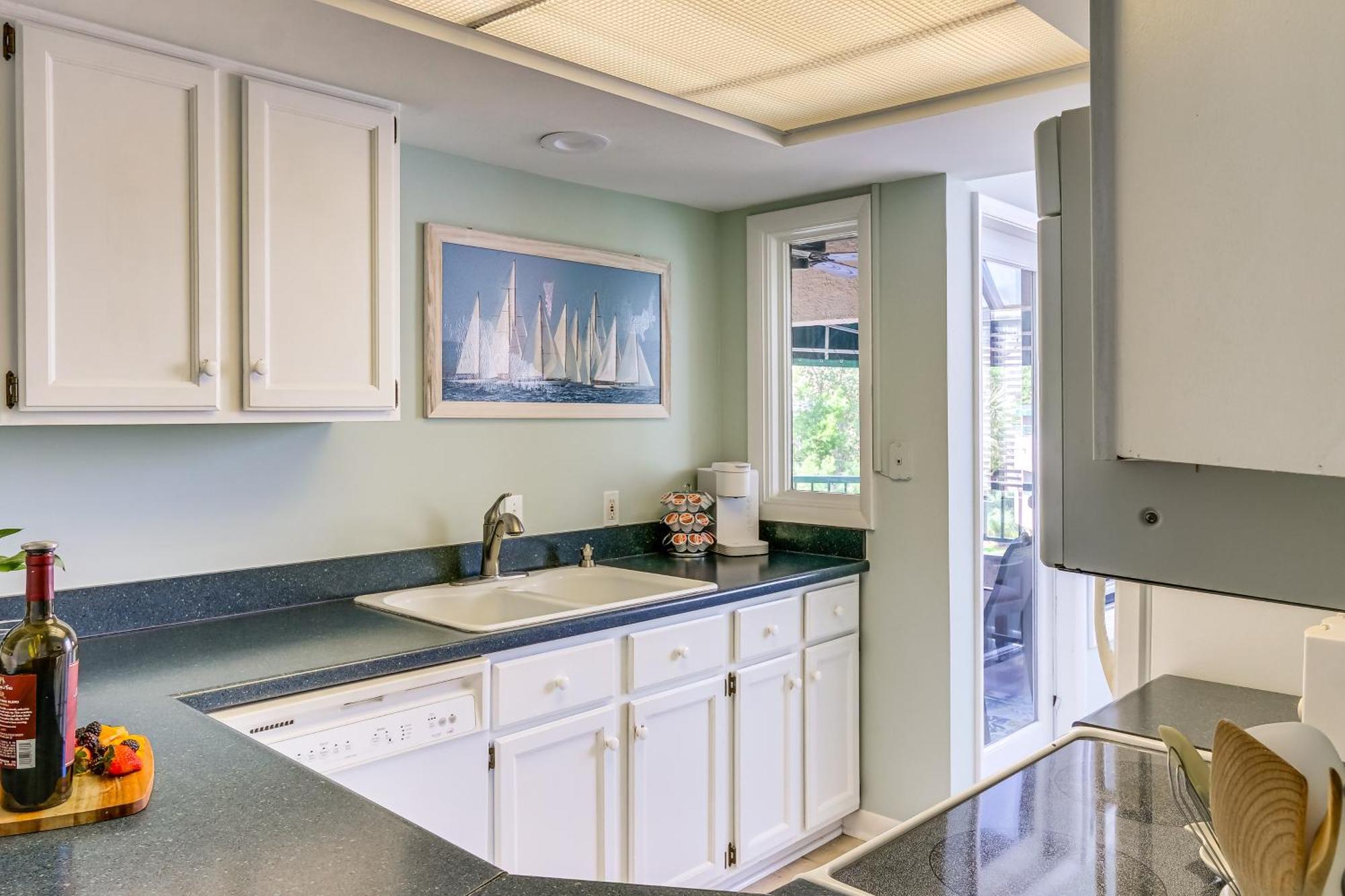 2 Mi To Beach Dog-Friendly Hilton Head Condo! Hilton Head Island Eksteriør billede